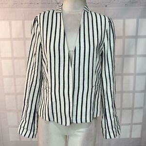 🔥🔥5 for $25🔥🔥 Ann Taylor Loft White and Navy Blue Striped linen Blazer Jacket